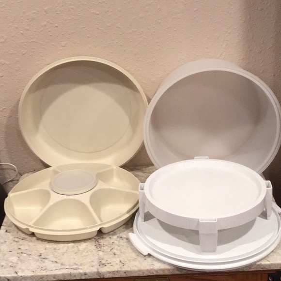 Tupperware Other - Tupperware Cake Taker & Dividable Party platter